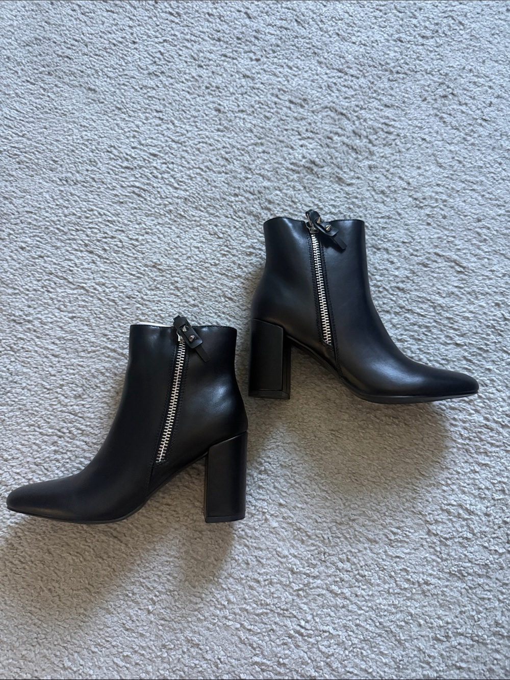 Nine West Black Leather Ankle Booties with Side Zipper | Sz 8